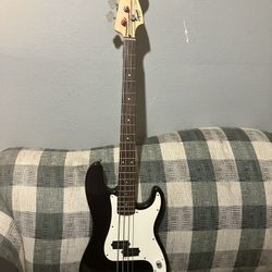 ELECTRIC GUITAR 