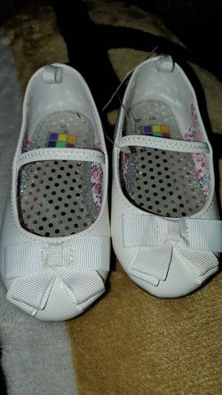 white infant dress shoes