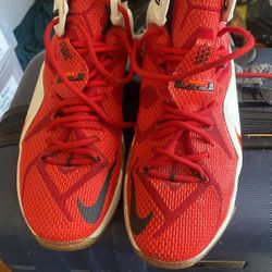 Nike Multicolored Red & White Shoes Size 11