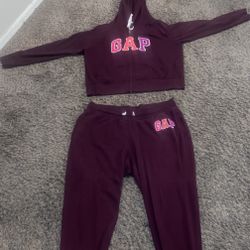 GAP On Go Go Jogger  Set