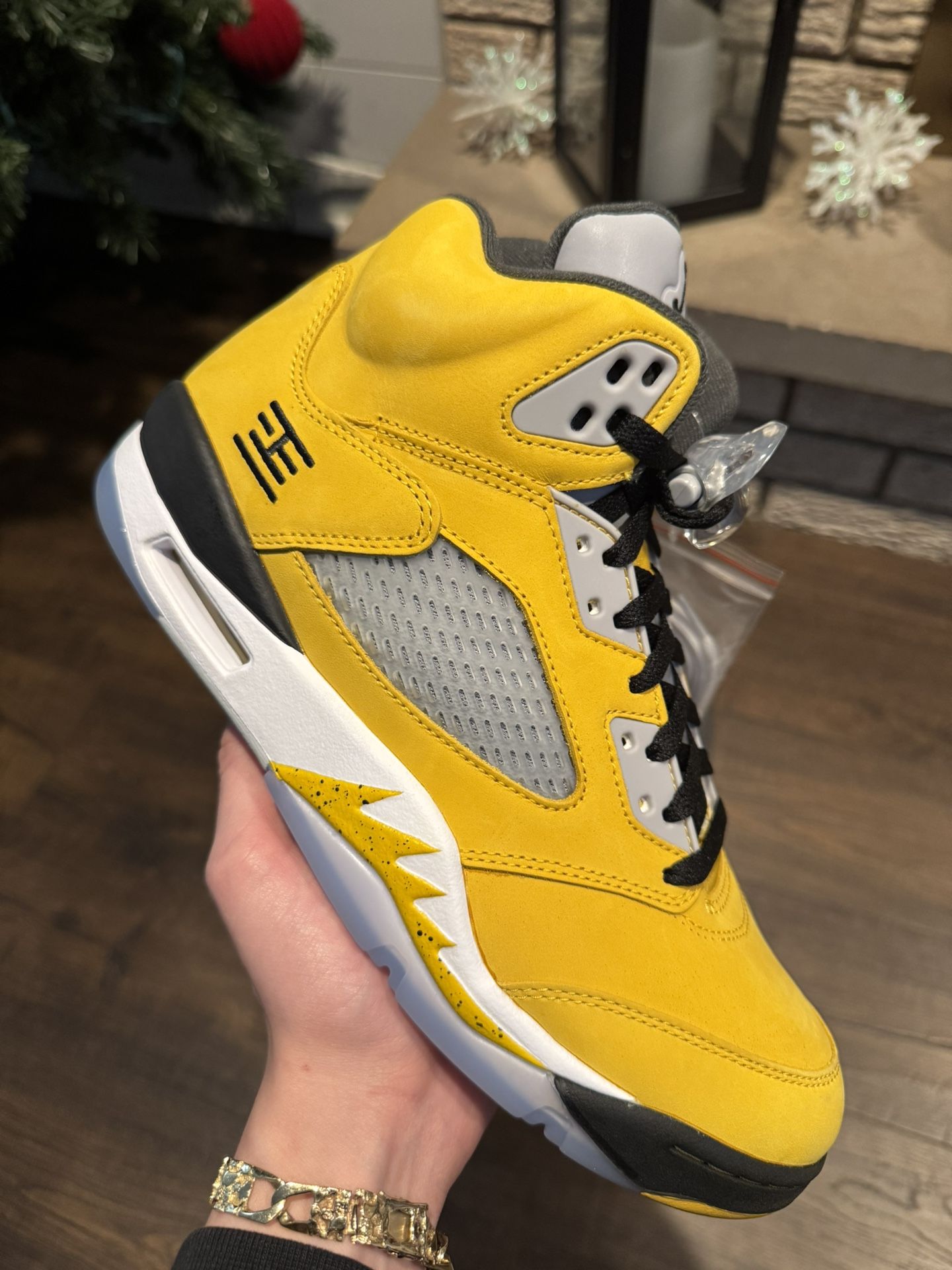 Retro 5 Tokyo T23