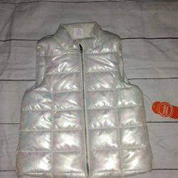 NWT 4T Girls Puffer Vest 
