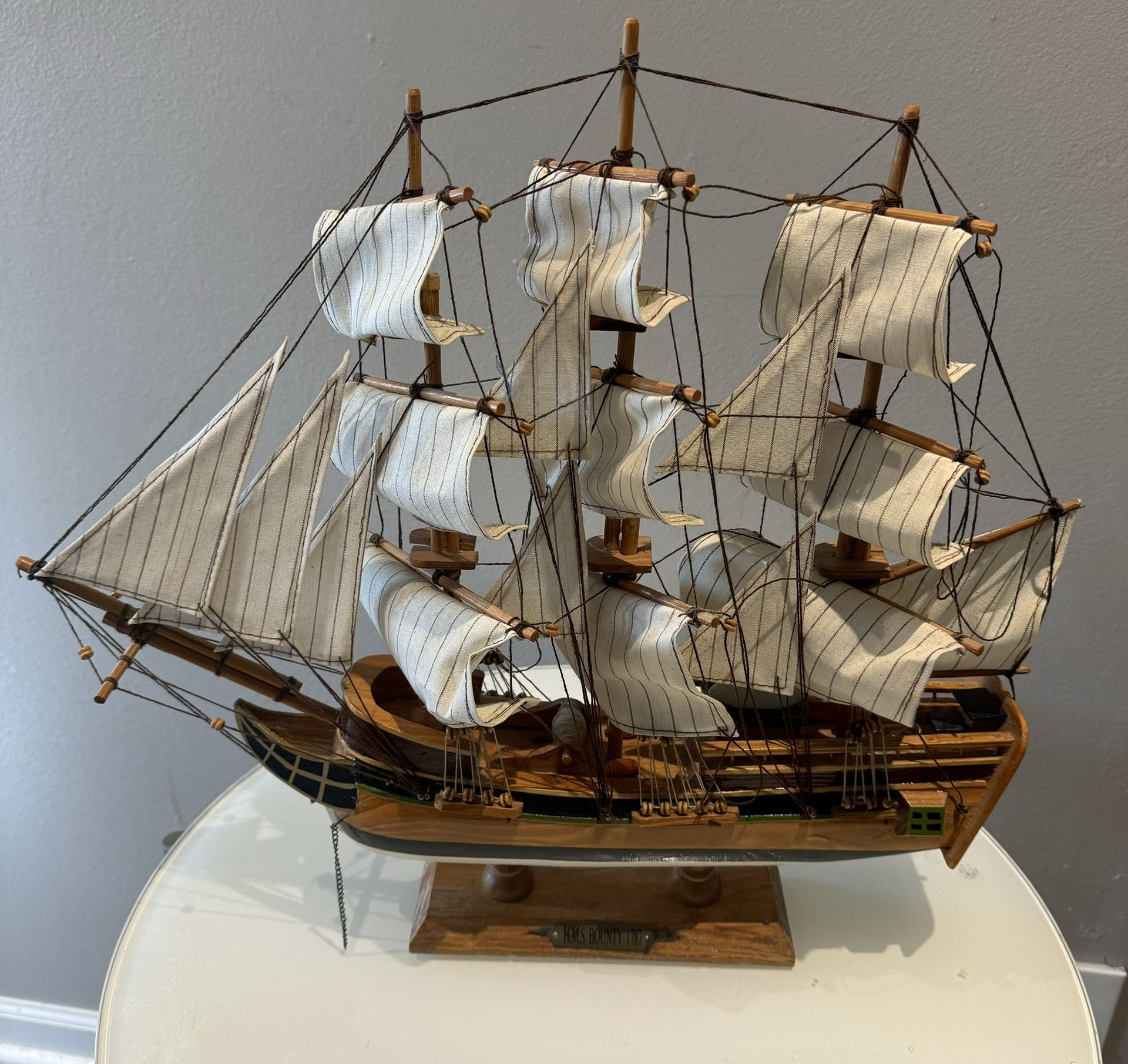 H.M.S BOUNTY 1787