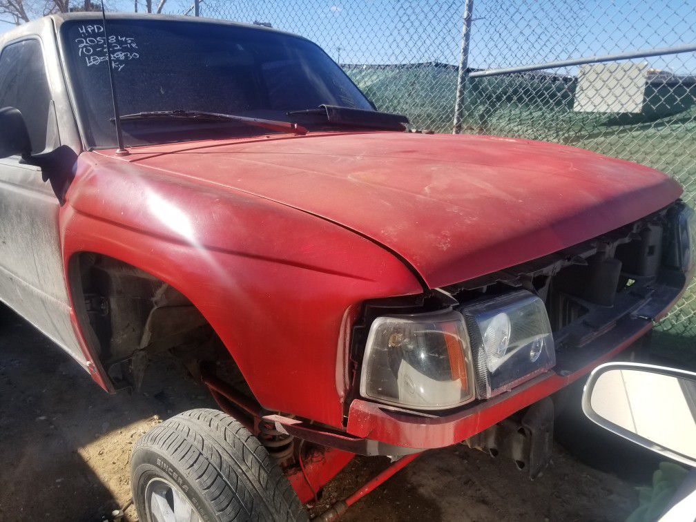 Parting out Ford Ranger off road truck