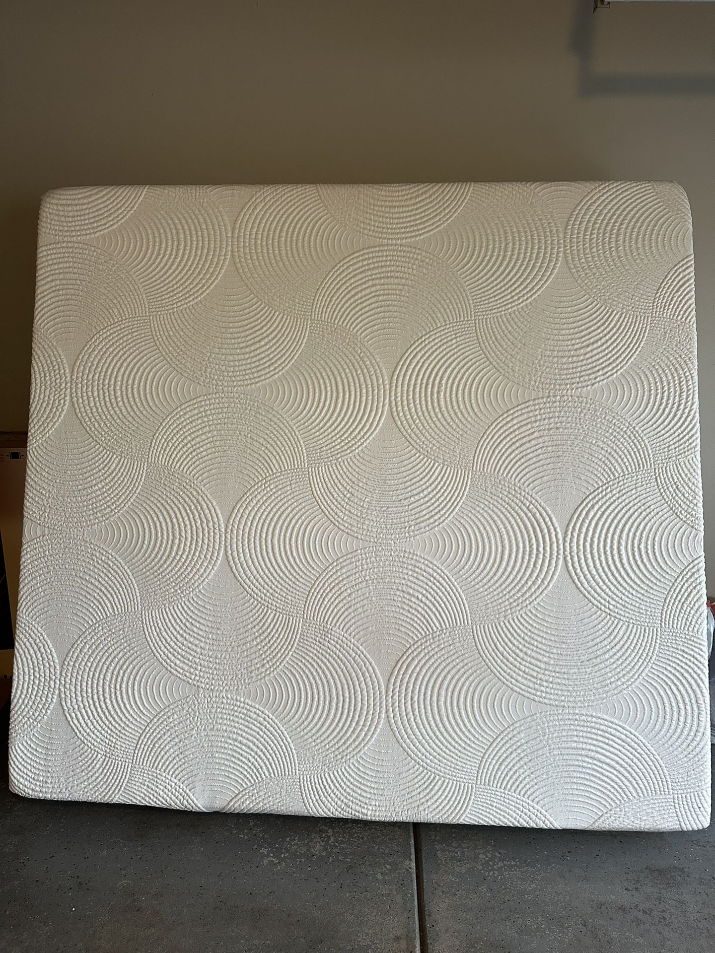 Hybrids King Size Mattress