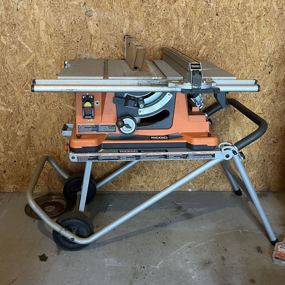 10” Portable Table Saw With Stand Ridgid TS2400