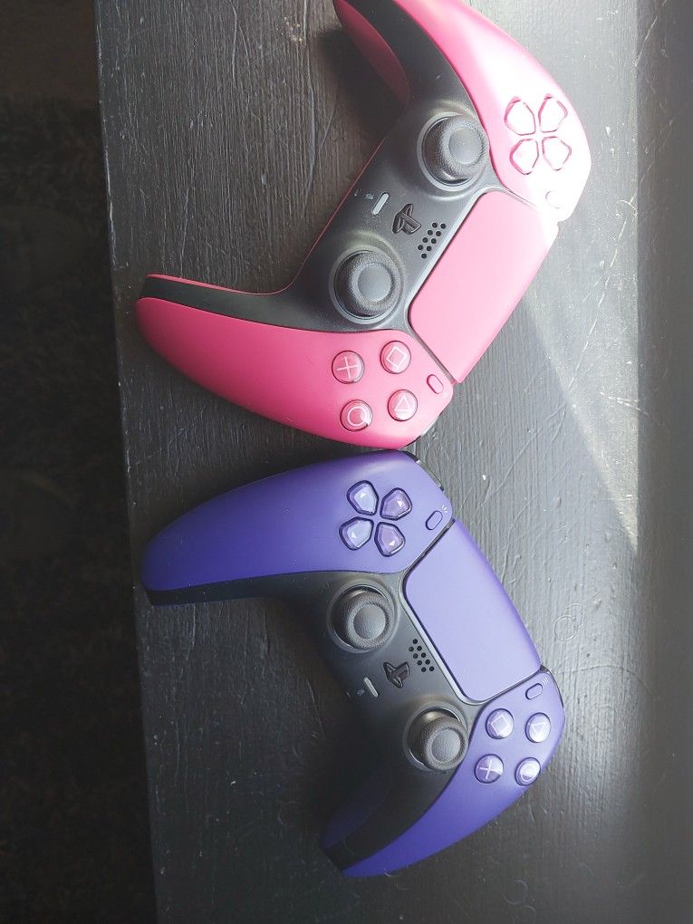 2 Ps5 Controller