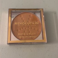 Revolution Bake & Blot Face Powder