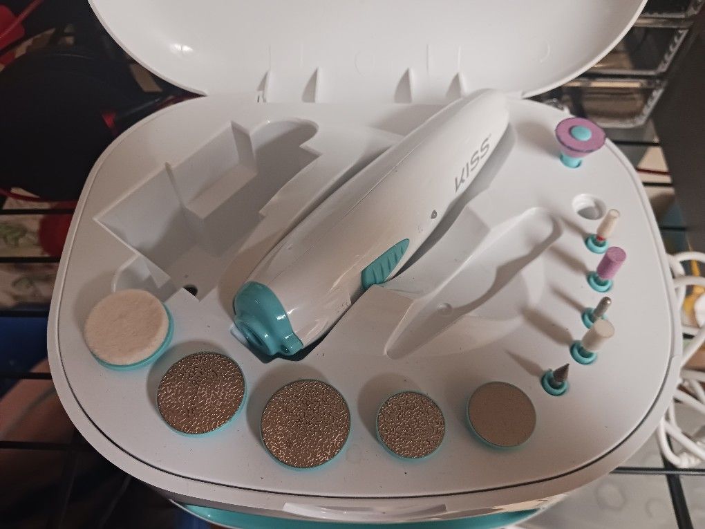 Kiss Manicure Station