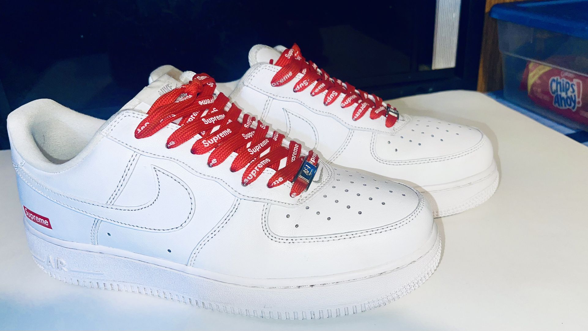 Air Force 1 Supreme Limited Edition