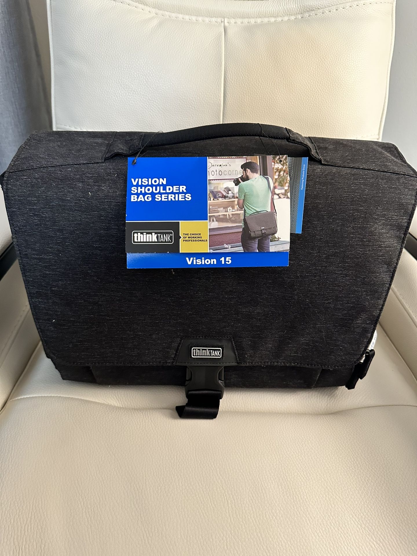 *New* Think Tank Photo Vision 15 Shoulder Bag