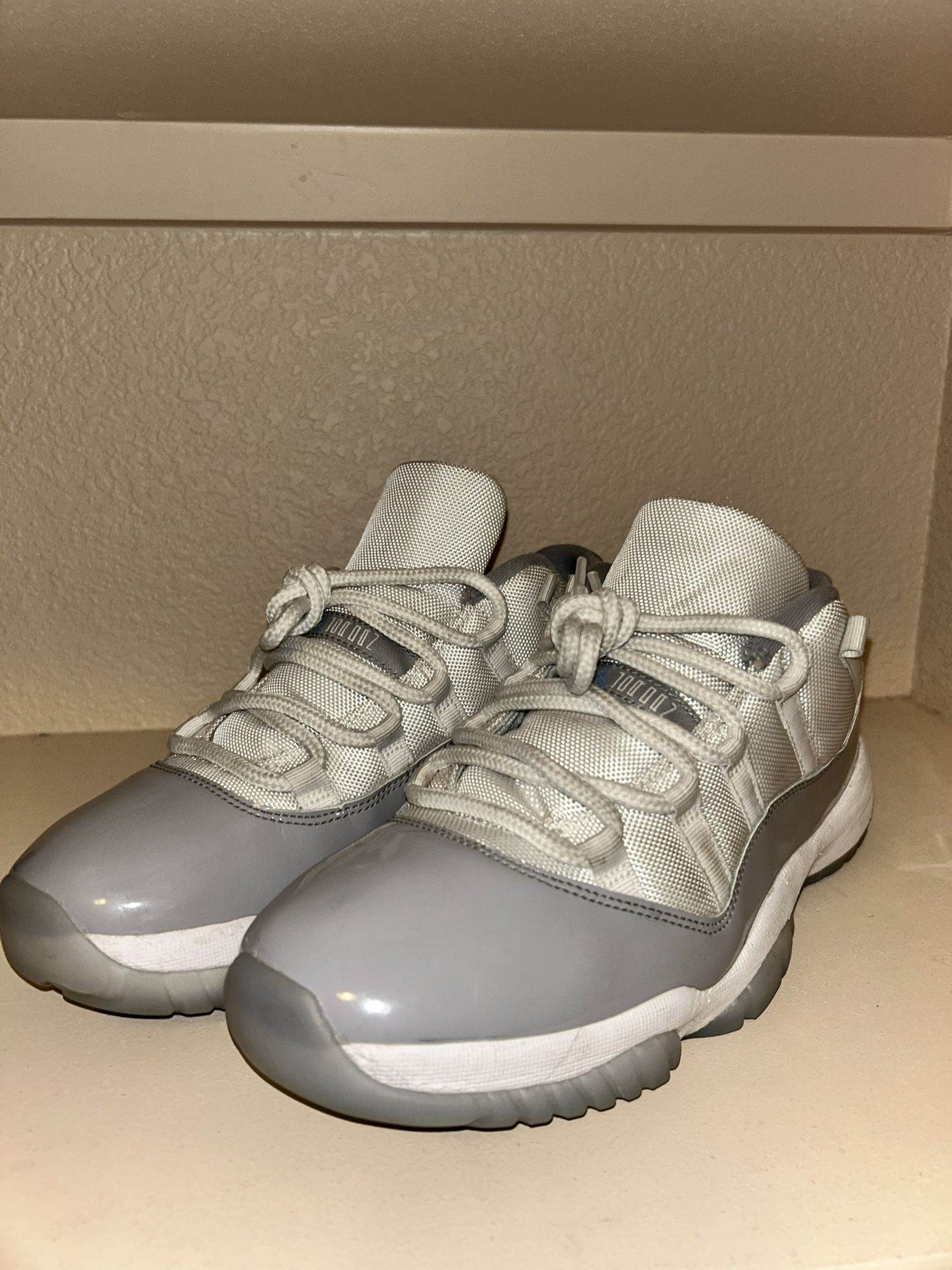 Jordan 11 Low “Cement Gray”