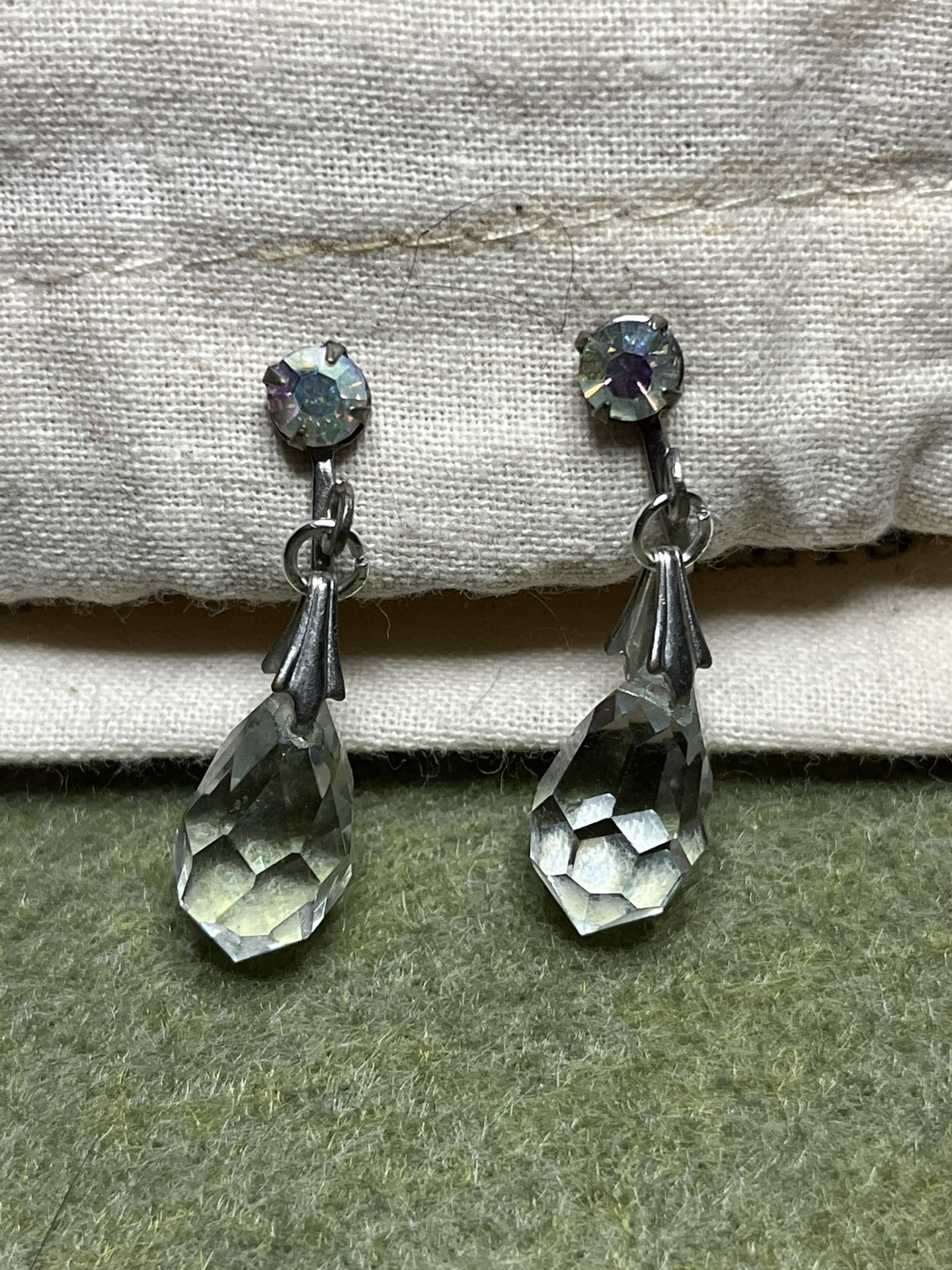 Rhinestone/Crystal Costume Screw back Earrings