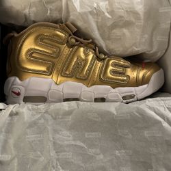 Nike Uptempo Supreme