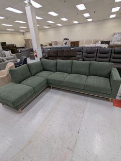 ALBINA EUCALYPTUS SECTIONAL