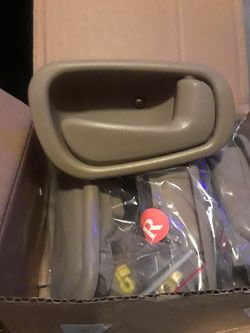 Toyota Corolla beige inside door handle 4 piece driver and passenger