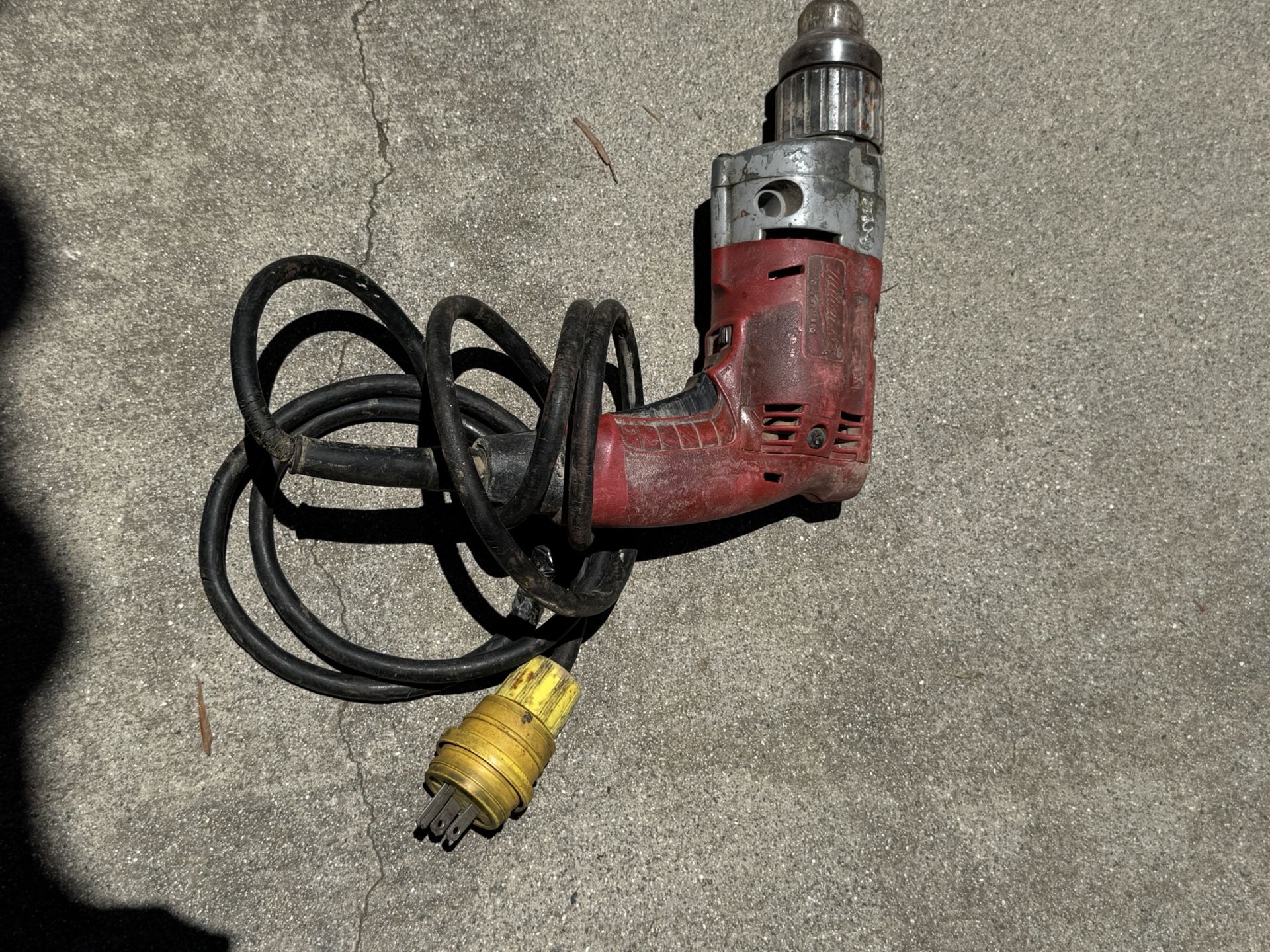 Milwaukee 1/2” Drill