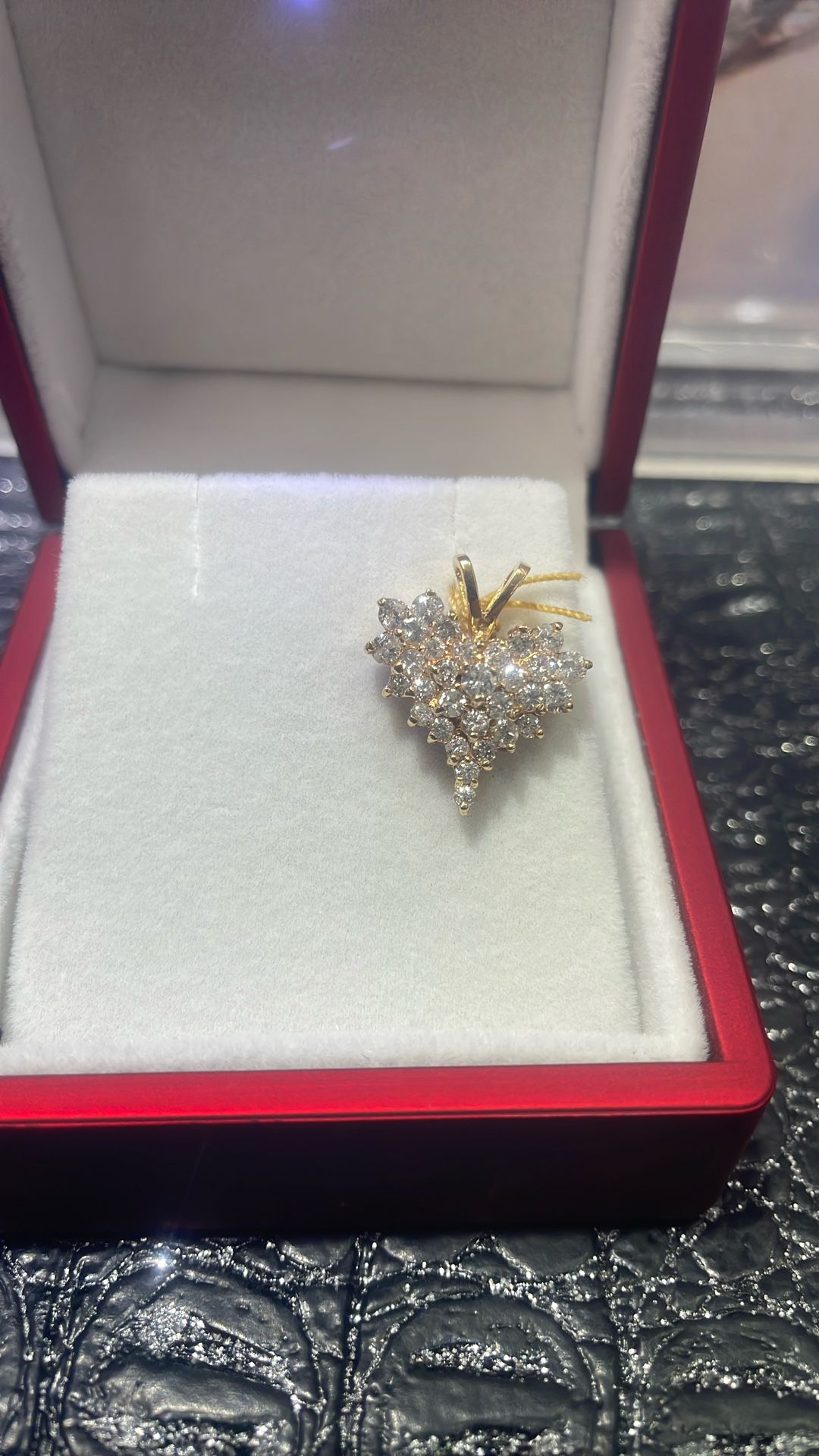 1ct Full Diamond Heart Pendant 