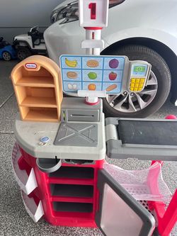 Little Tikes Toy Grocery Store Checkout Set