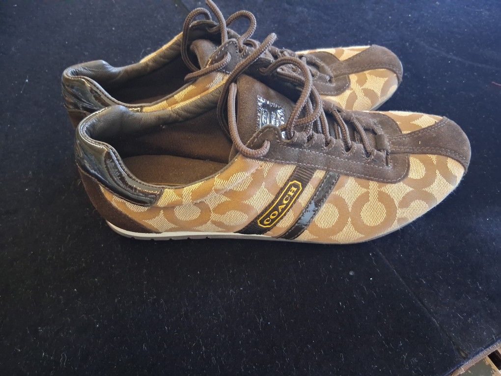 7.5 Coach Shoes