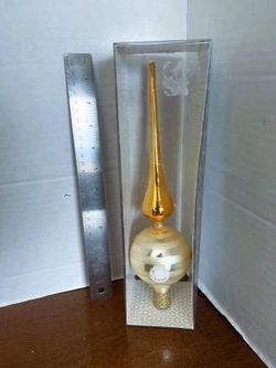 2007 12” Martha Stewart Gold & Ivory Striped Christmas Tree Topper