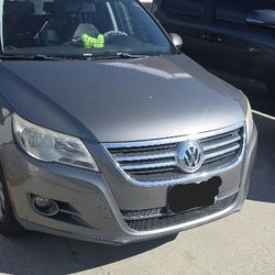 2010 Volkswagen Tiguan
