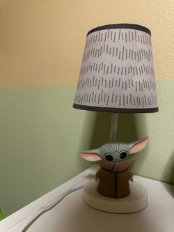 Star Wars The Child/Baby Yoda Nursery Lamp with Shade and Bulb