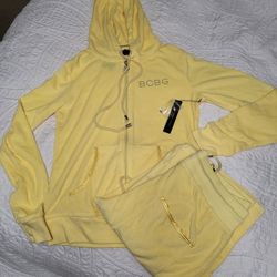 BCBG Women's Size Small 2 Piece Terry Cloth Set