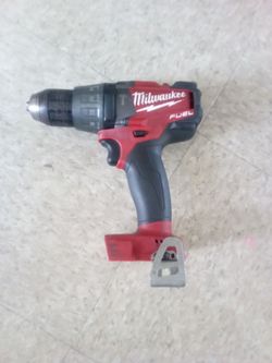 Milwaukee M18 Fuel Hammer Drill Driver