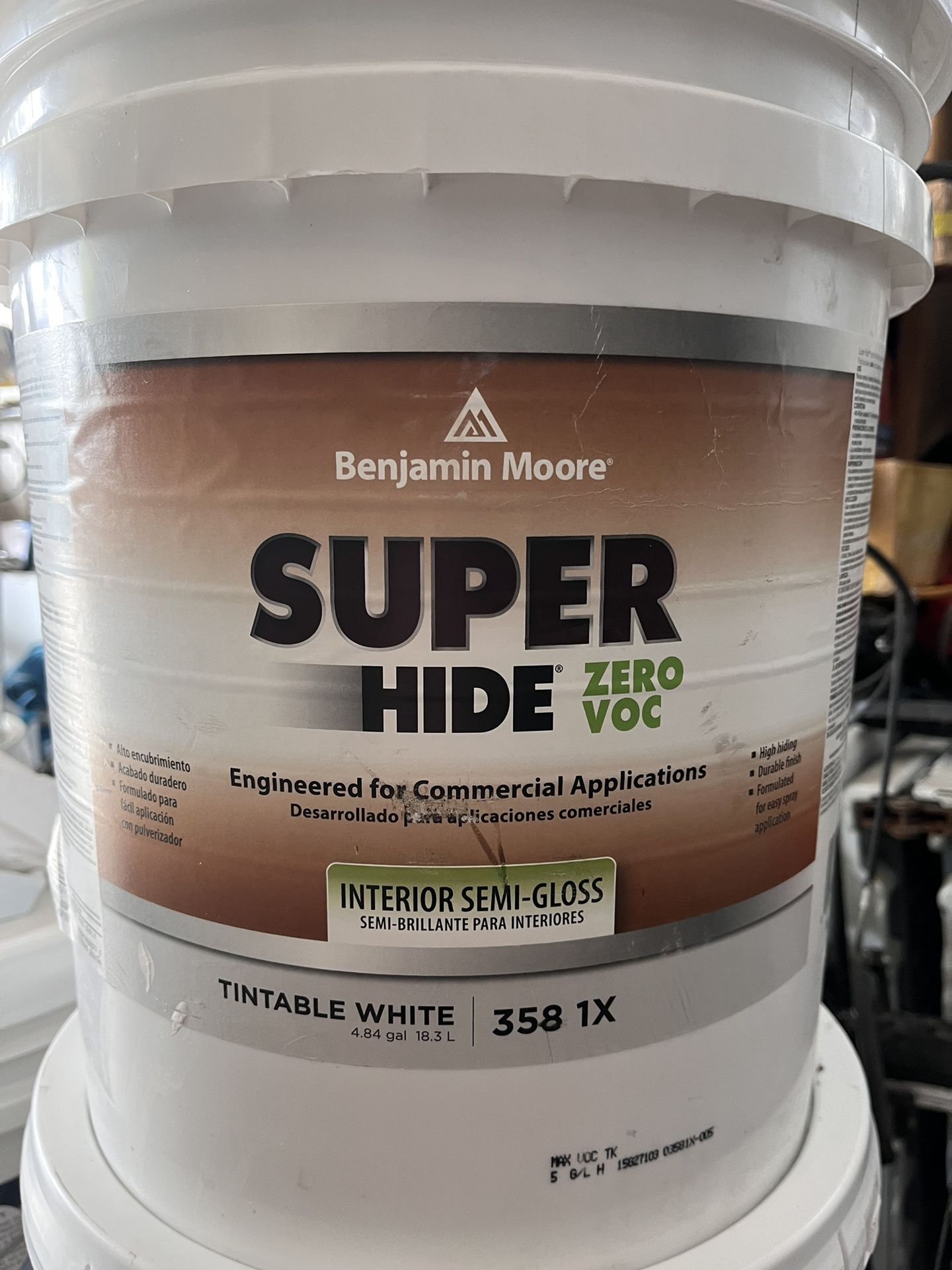 Semi Gloss Paint