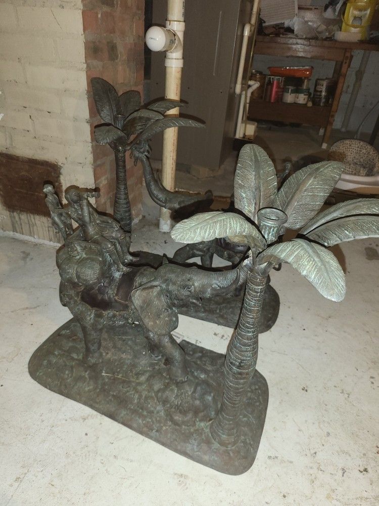 Bronze Safari Candle Holder