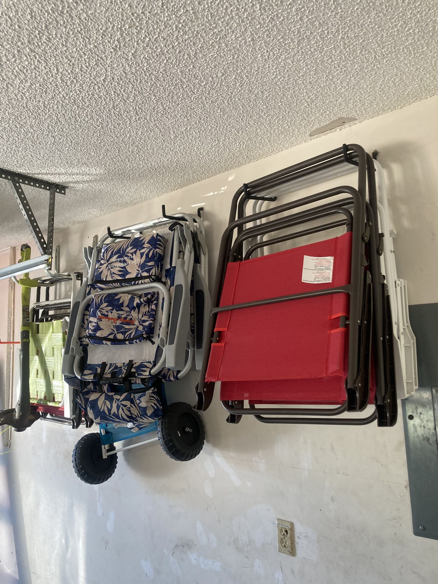 Beach Chairs Umbrella Carts
