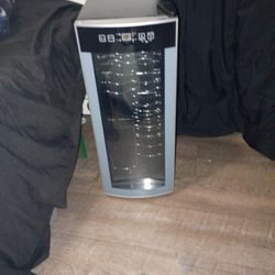 Wine Cooler/ Mini Fridge