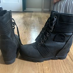 Women’s Sorel boots 7.5