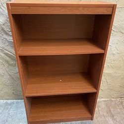 Brown Bookshelf Bookcase Storage (3.5 feet tall) Delivery Available For A Fee- See My Other Items 🙂