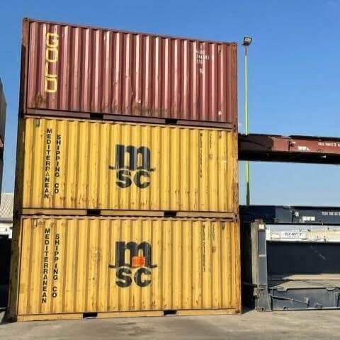 Used 20ft and 40ft Shipping Container Available in Columbus, OH
