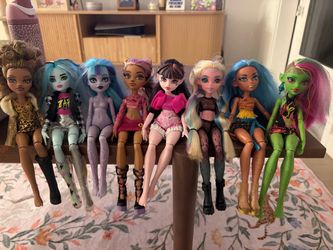 8 G3 Monster High Dolls; for Trade