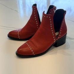 Steve Madden leather studded boots