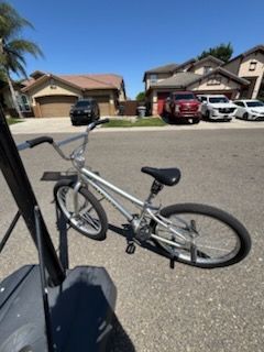 Basher SE Bike 24in