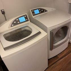 Wash And Dryer Set