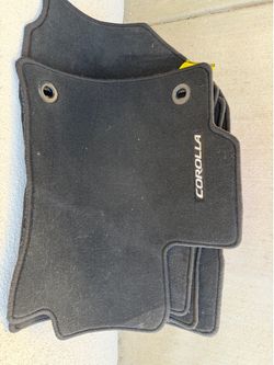 2021 Toyota Corolla Floor Mat Set