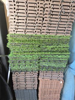 PLASTIC & GRASS TILES