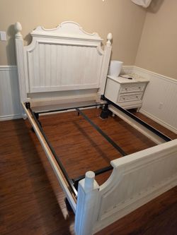 Twin french bed