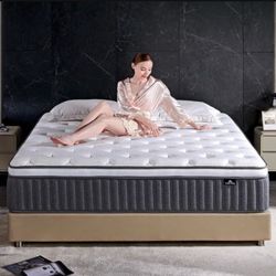 Queen Size Mattress 12 Inch, Hybrid Memory Foam Mattress with Zoned Pocket Coils Support and Motion Isolation Design, Strengthen Edge Support,CertiPUR