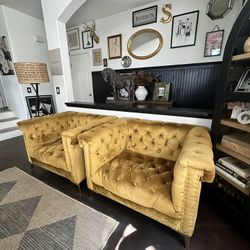 Pottery Barn Luxury Side Chairs 
