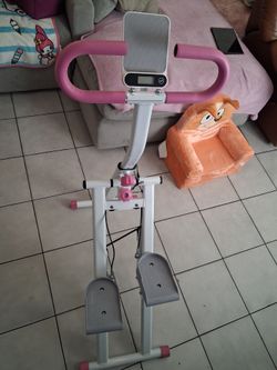Foldable Vertical Stepper by Wrought Studio -Pink
