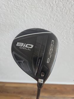 King Cobra 3 wood and Taylor Made 4-21 hybrid for sale