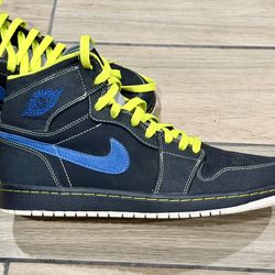 Jordan 1 Retro High Black Cyber Blue Sapphire