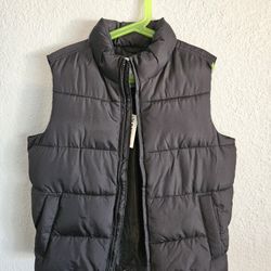 Brand New Old Navy Winter Vest Kids' Size 8