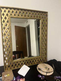 Gold Heavy Mirror